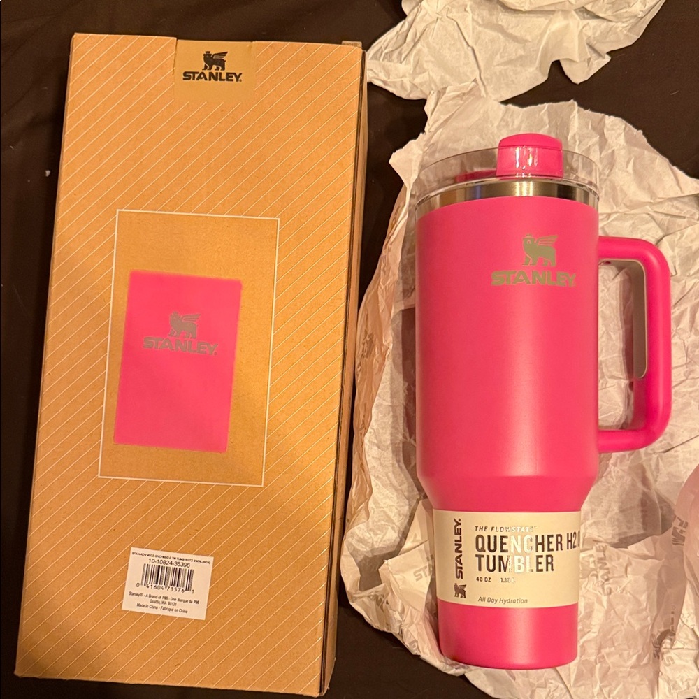 Stanley Pink 40oz With Straw Quencher H2.0 Tumbler with Handle